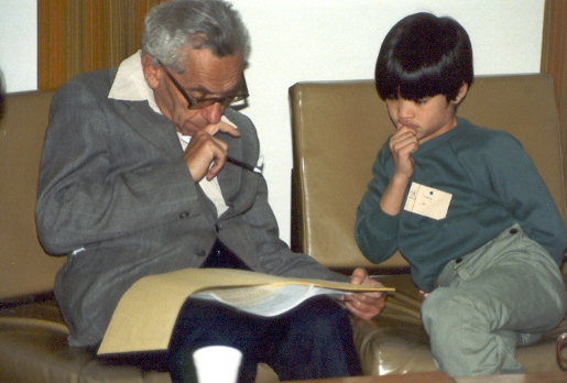 Пал Эрдёш разбирает математику с десятилетним Теренсом Тао, 1985 год